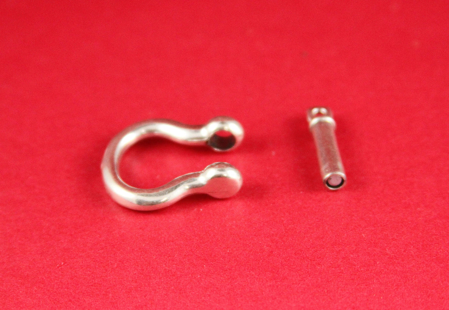 FC0155>>MADE in EUROPE zamak horseshoe shape clasp for 10mm flat cord, D-ring zamak clasp (TMN1S) Qty1