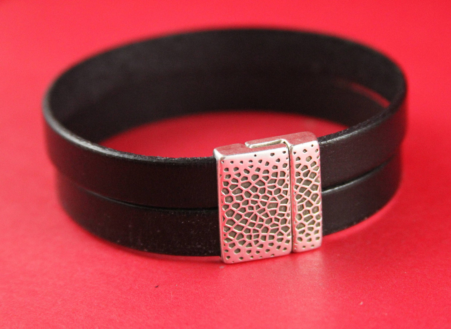 FC0081>>MADE in EUROPE zamak clasp,20mm flat cord embossed clasp, 20mm flat clasp, silver clasp,Qty1