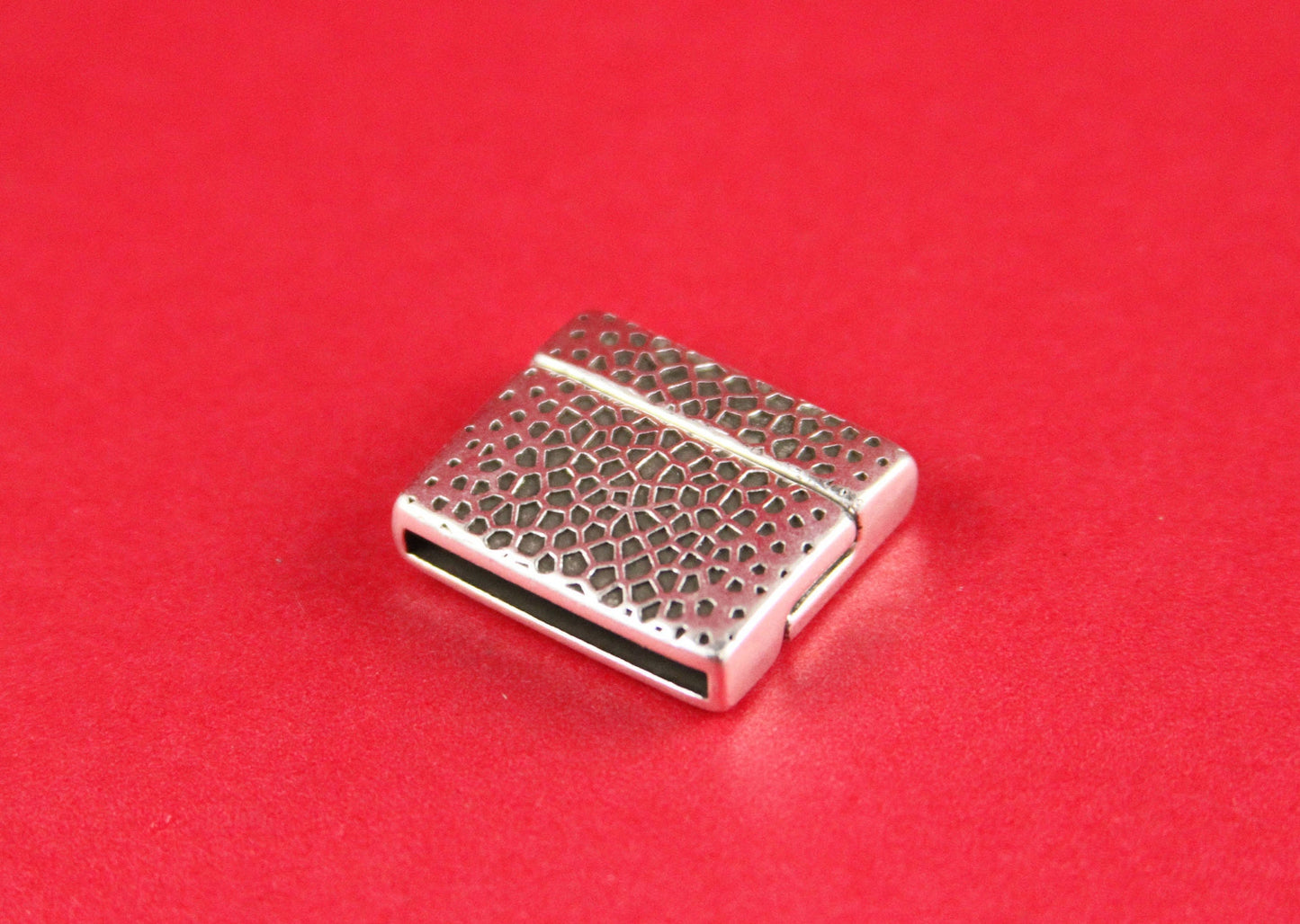 FC0081>>MADE in EUROPE zamak clasp,20mm flat cord embossed clasp, 20mm flat clasp, silver clasp,Qty1