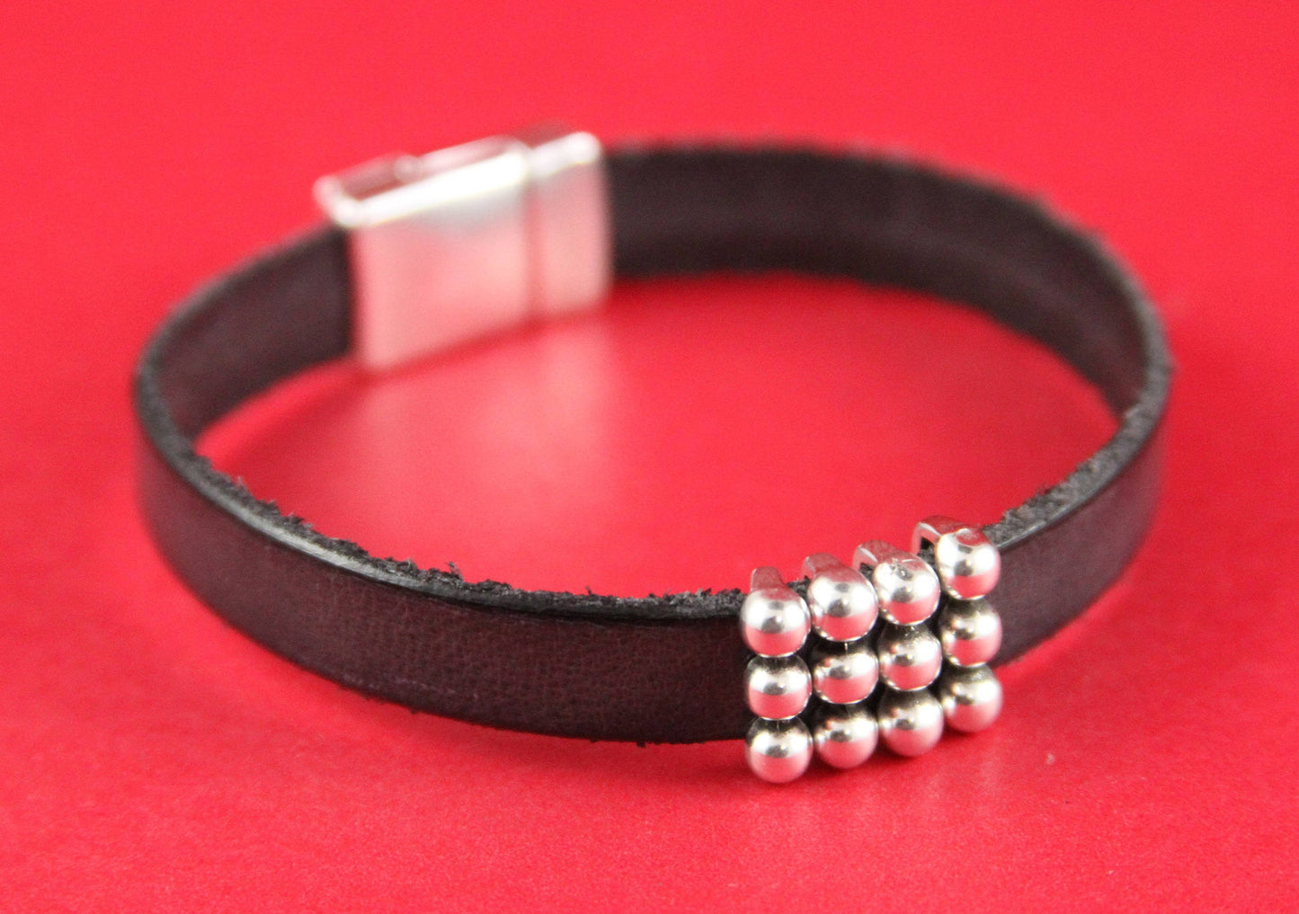 FS0189>>MADE in EUROPE 4 zamak beaded sliders, 10mm flat cord sliders, 10mm leather cord zamak sliders, zamak sliders Qty4