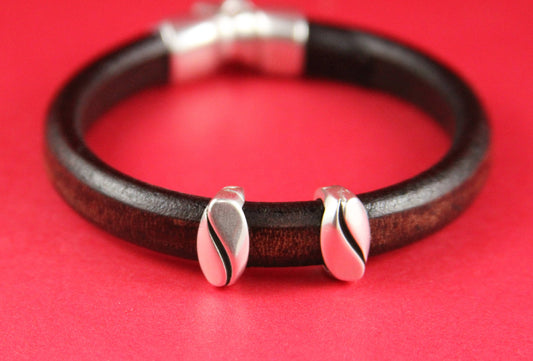 LS0027>> MADE IN EUROPE 4 zamak  sliders, licorice zamak  slider, 10x6mm  sliders, silver spacer sliders, Qty4