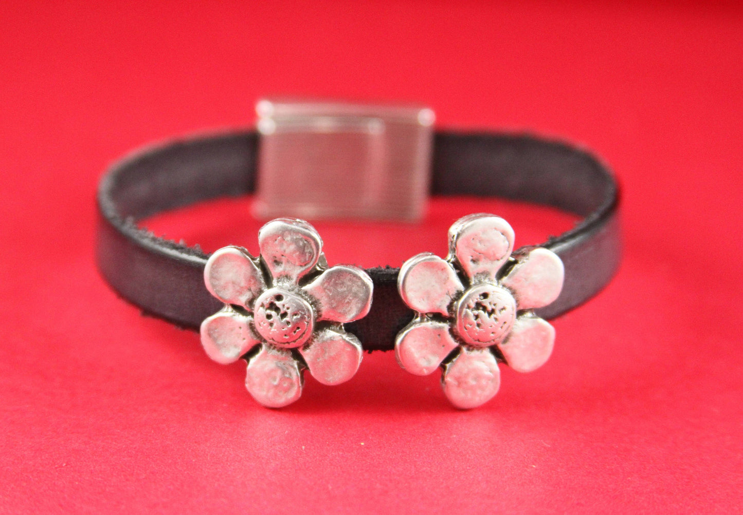 FS0182>>MADE IN EUROPE 2 zamak flower sliders 10mm flat cord, 10mm flat cord daisy slider, Qty2
