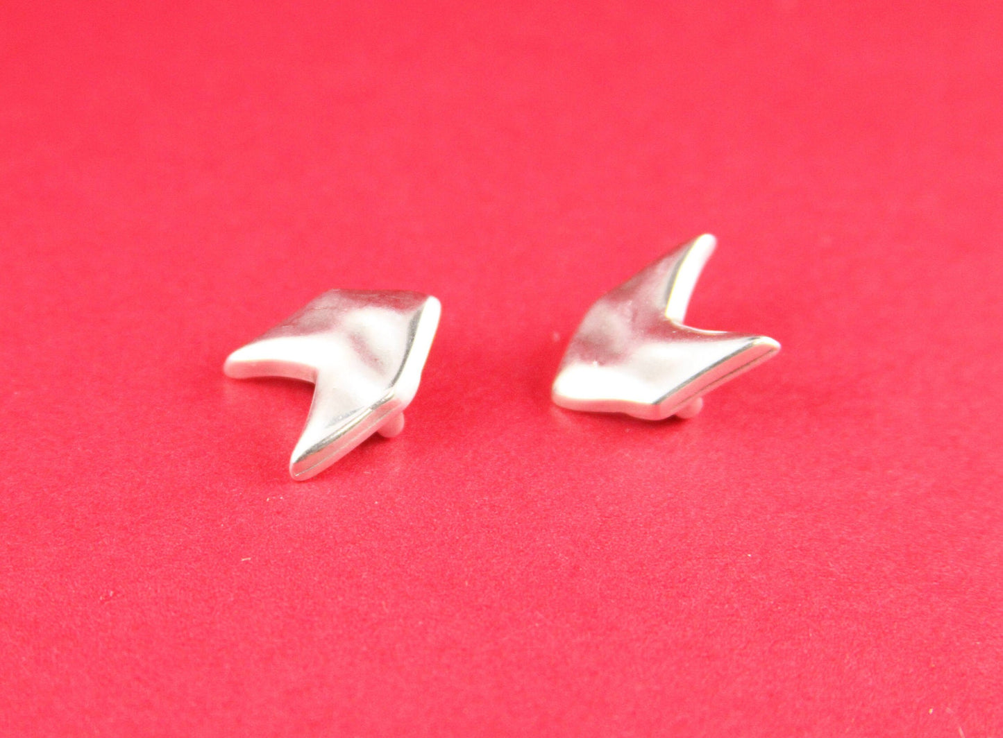FS0214>> MADE in EUROPE 2 zamak arrow sliders, 10mm flat cord sliders, 10mm leather cord sliders, zamak sliders, Qty2