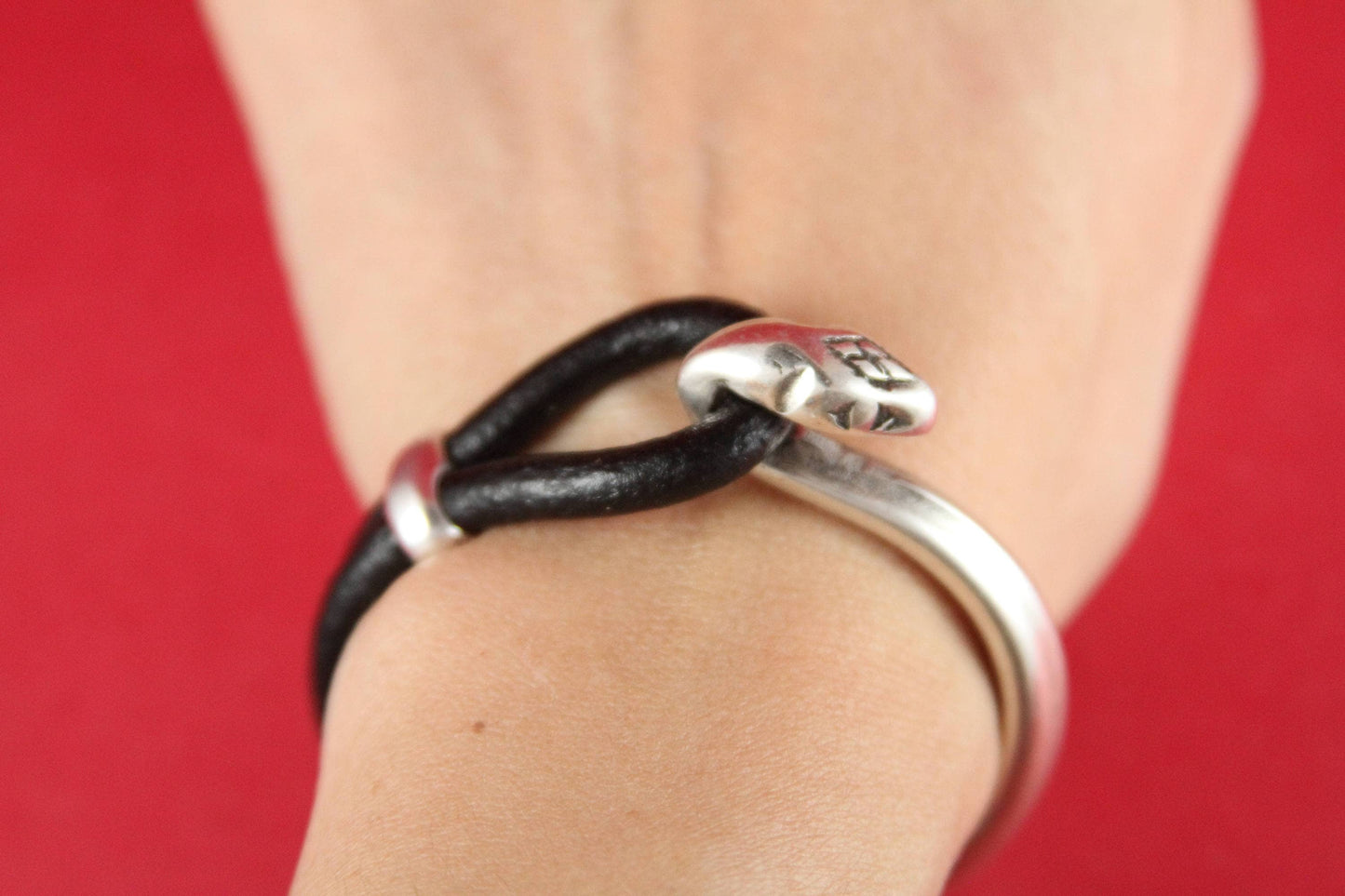 B0016>>MADE IN EUROPE  zamak snake half bracelet with strand separator, bracelet hook clasp (6783S) qty 1set