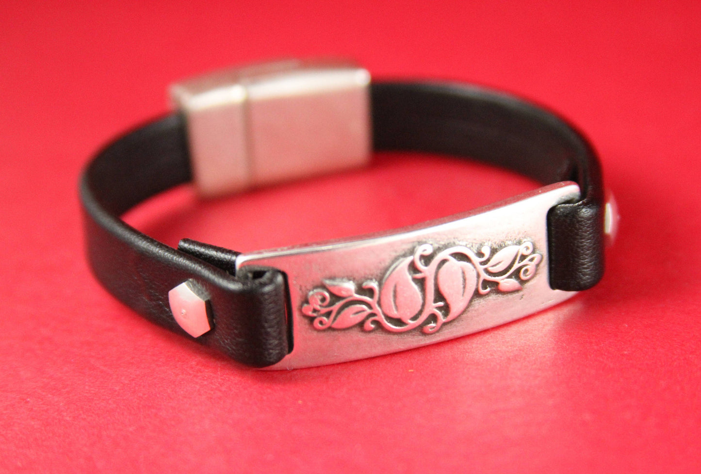C0097>>MADE in EUROPE zamak connector, 10mm cord connector, flat 10mm leather cord connector Qty 1
