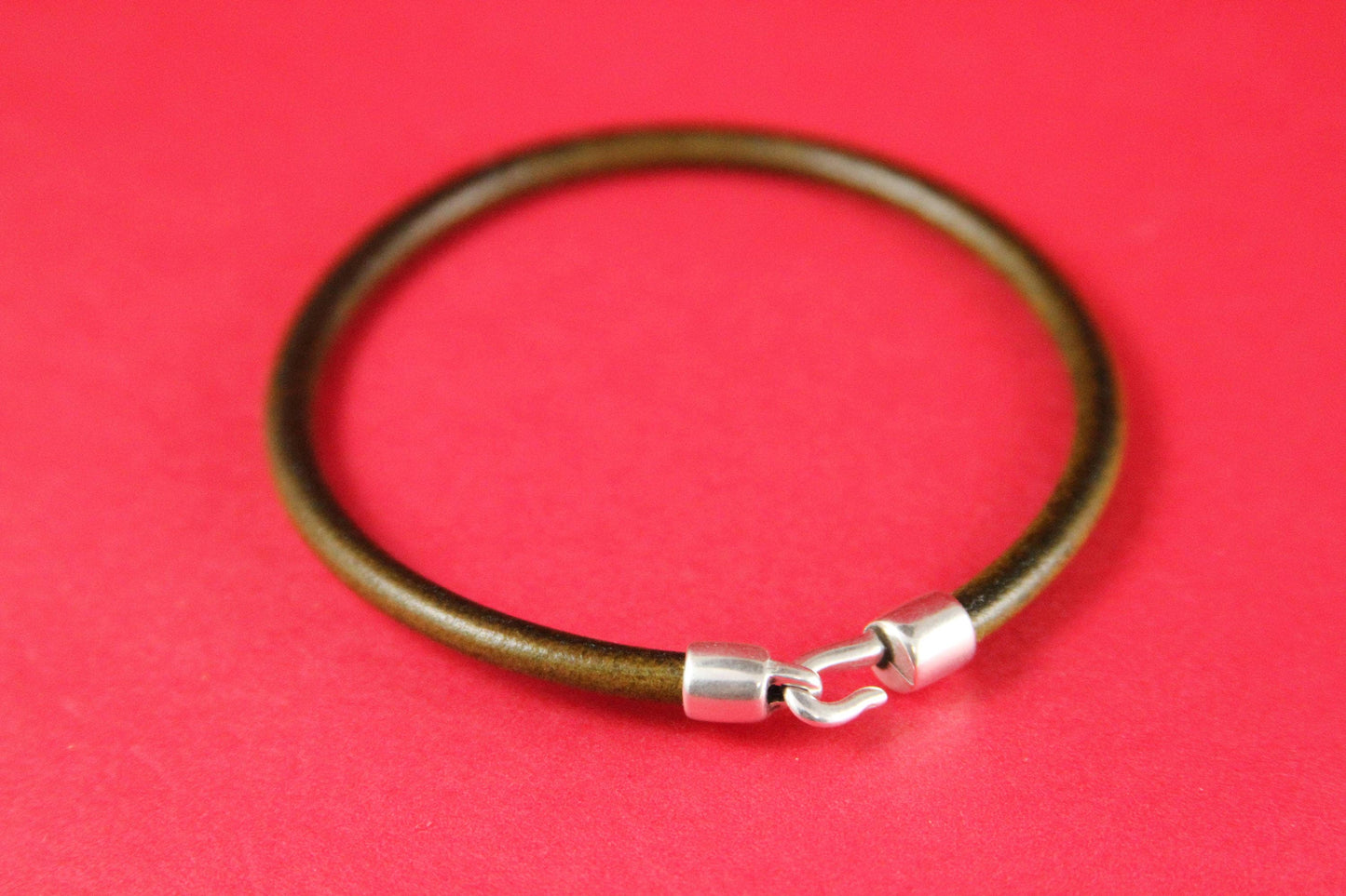 RC0107>>MADE in EUROPE 2 zamak hook clasps, 4mm round cord hook, bracelet hook clasp,  4mm round cord hook clasp (8048/8753-0077) Qty2sets