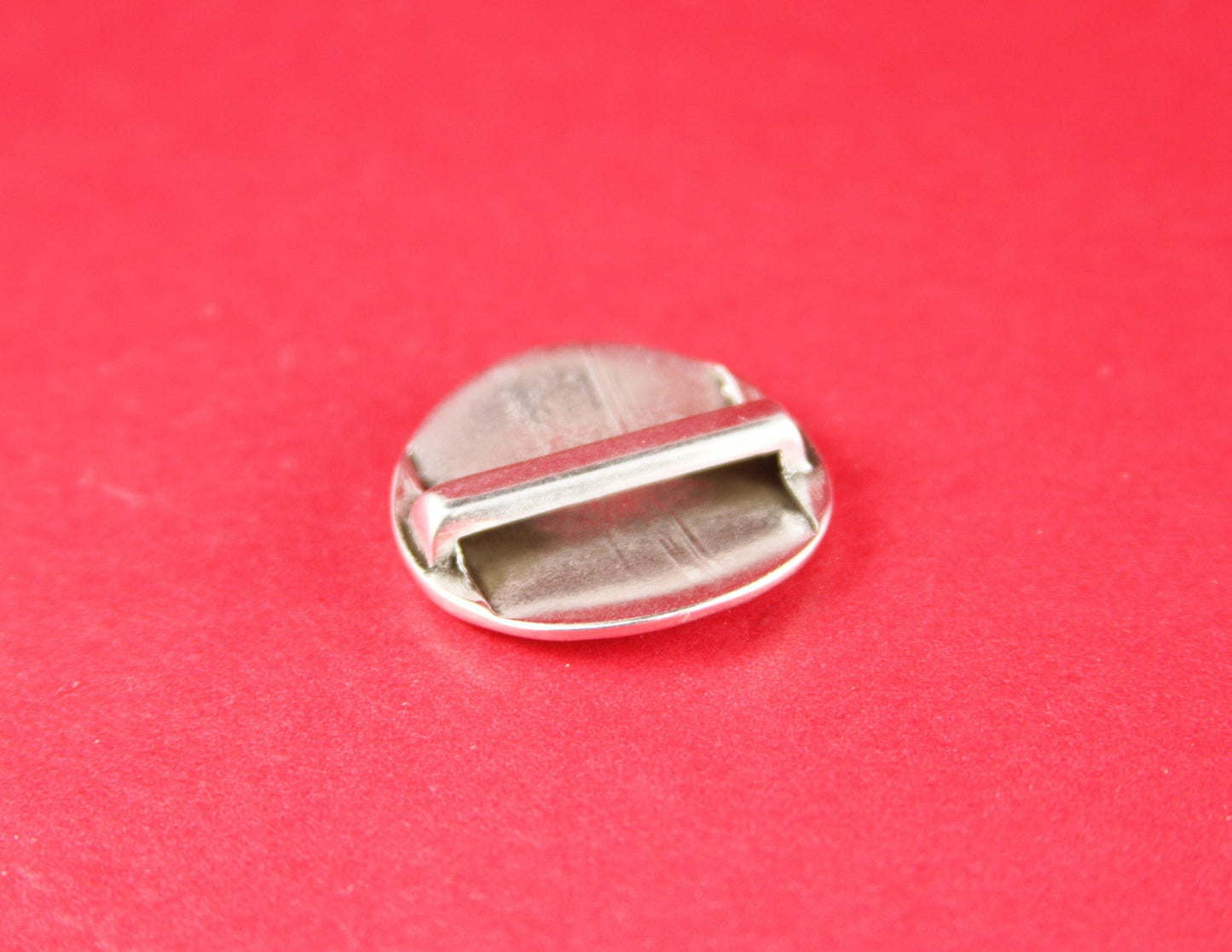 FS0188>>MADE IN EUROPE hammered zamak round slider , slider for 20mm flat cord, 20mm cord slider, flat cord zamak slider Qty1