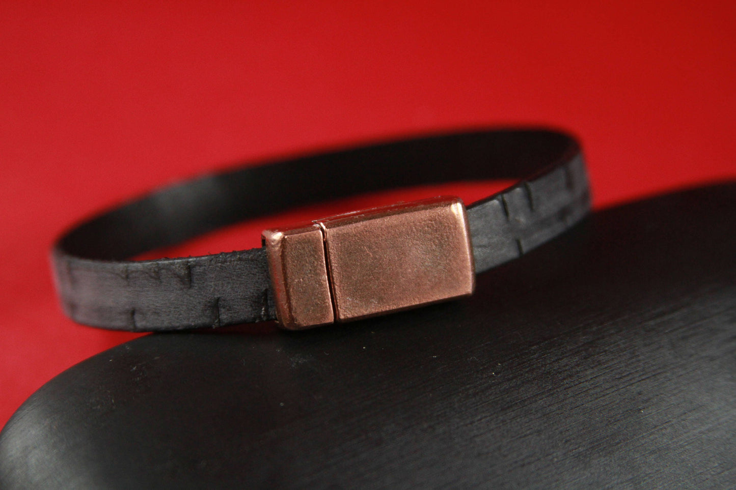 FC0164>>MADE IN EUROPE magnetic clasp for 10mm flat leather cord, copper clasp for flat cord (XM5981AC) Qty1
