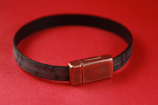 FC0164>>MADE IN EUROPE magnetic clasp for 10mm flat leather cord, copper clasp for flat cord (XM5981AC) Qty1