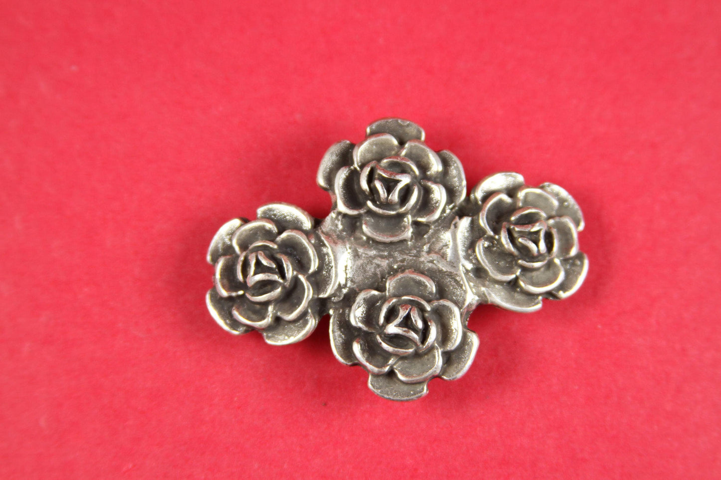 C0102>> MADE IN EUROPE  zamak flowers connector 10mm flat cord, 10mm flat cord connector, Qty1