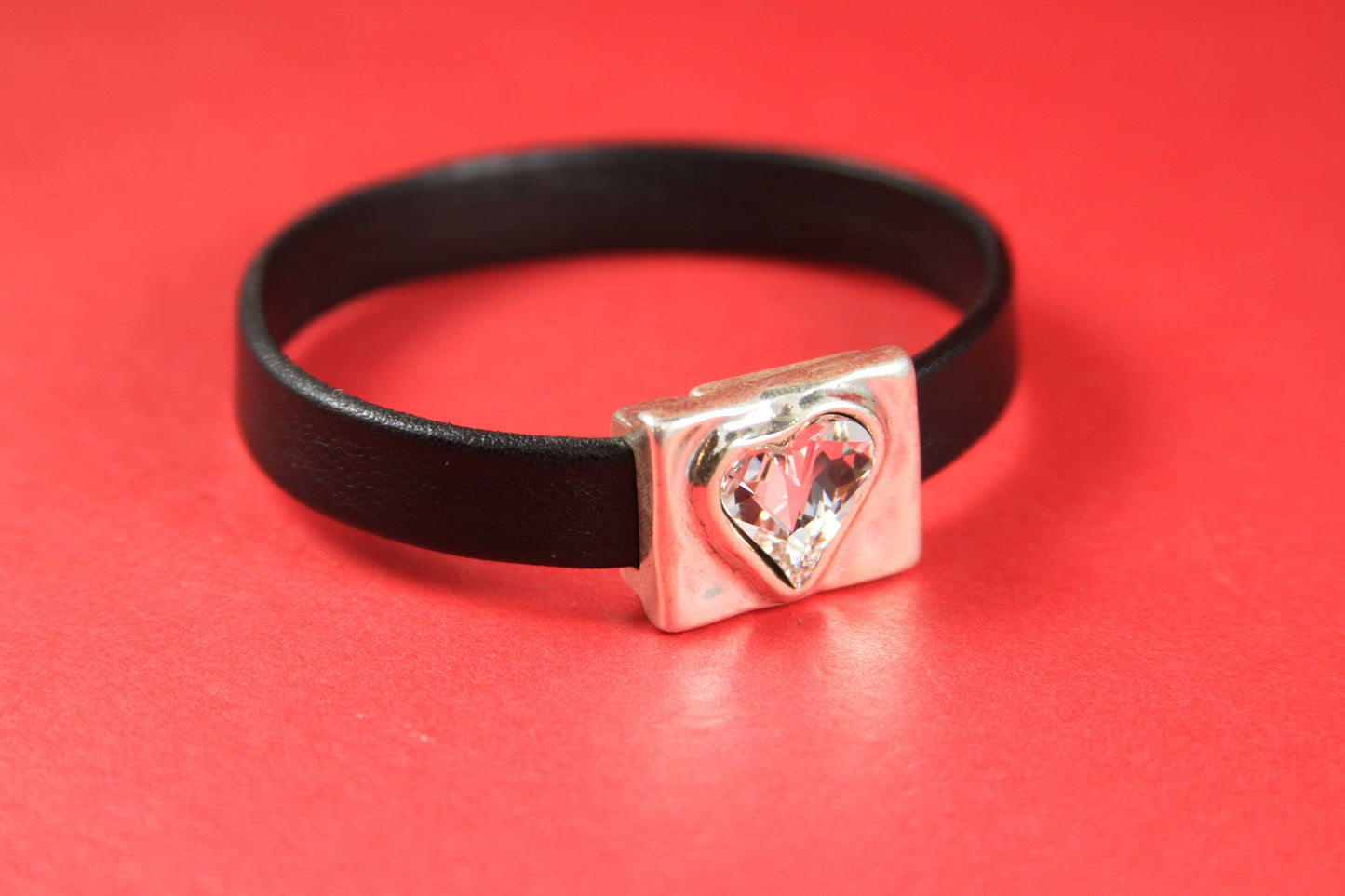 FC0153>>MADE in EUROPE zamak magnetic clasp with Swarovski crystal heart, Swarovski heart clasp (95048/10) qty1