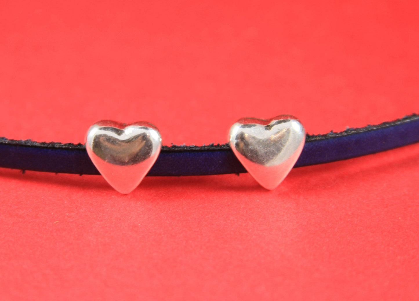 FS0291>>MADE in EUROPE 2 zamak heart sliders for 5mm cord, flat cord heart  slider, silver heart slider qty2