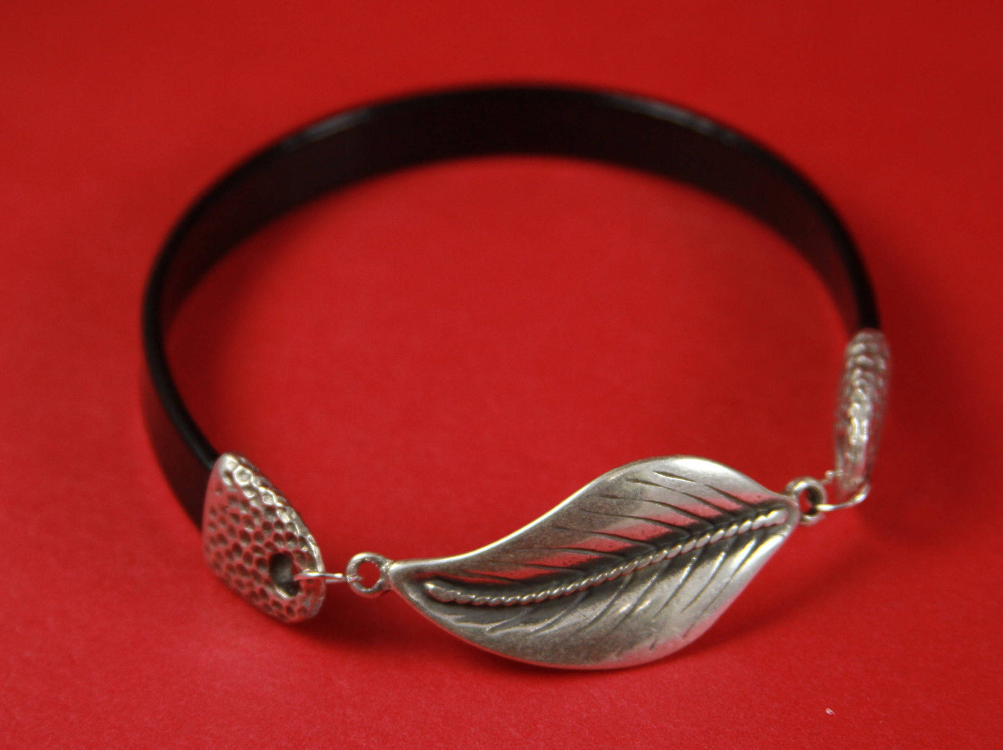 C0009>>MADE in EUROPE zamak leaf connector, bracelet connector, bracelet leaf connector qty 1