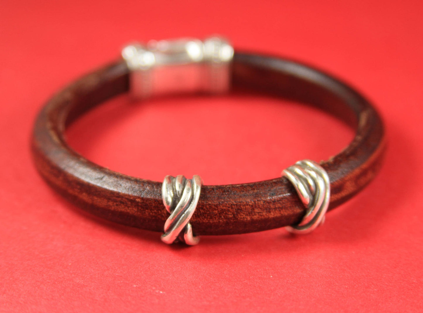 LS0084>>MADE IN EUROPE 2 zamak ring sliders, licorice ring slider, 10x6mm  sliders, silver ring sliders Qty2