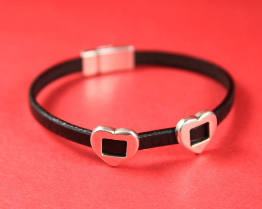 FS0282>>MADE in EUROPE 2 zamak heart sliders for 5mm cord, flat cord heart  slider, silver heart slider  qty2