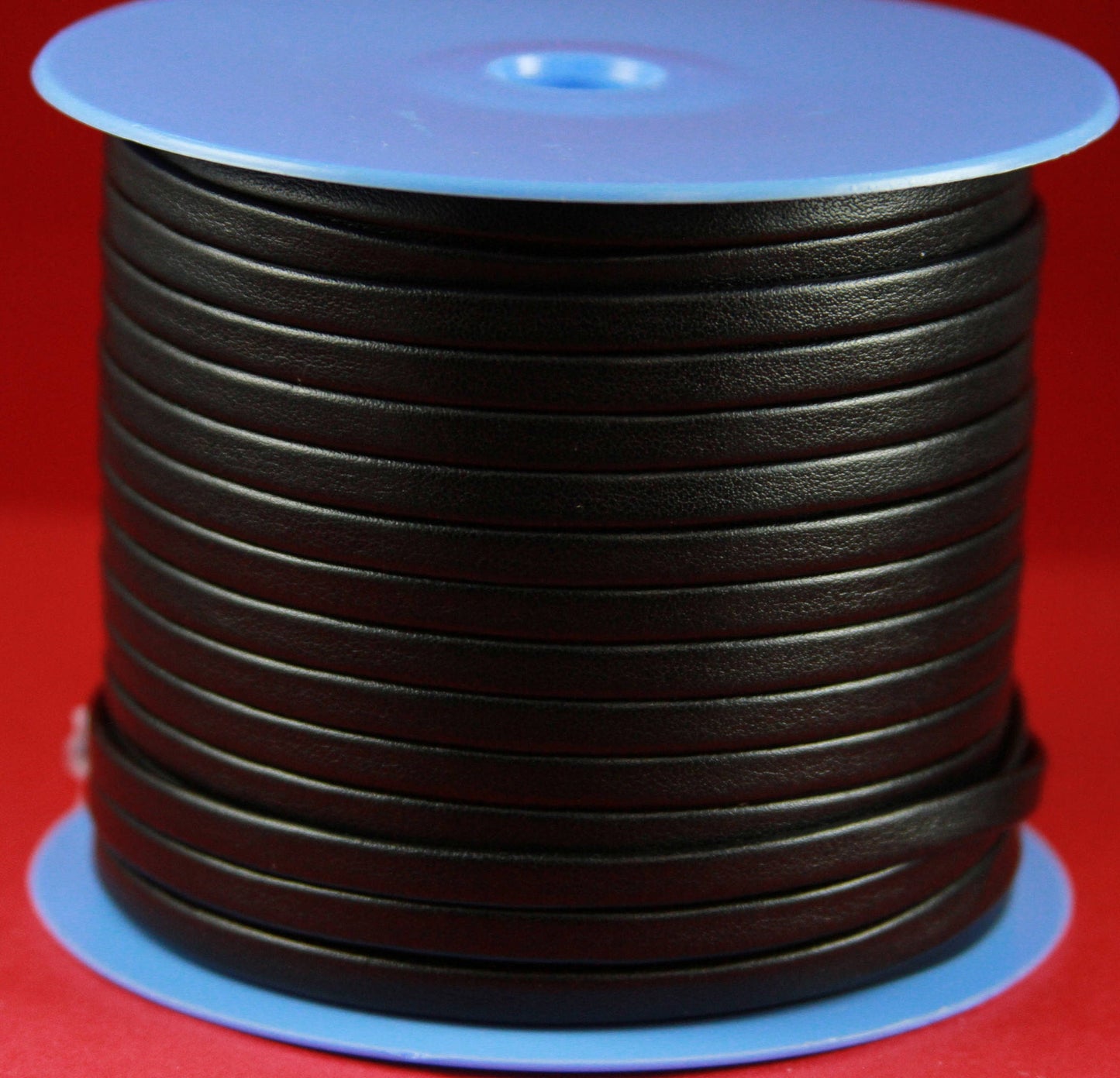 MADE in EUROPE 1 yard of 5mm flat leather cord, folded black 5mm leather cord, black 5mm leather cord (TD5NEG)