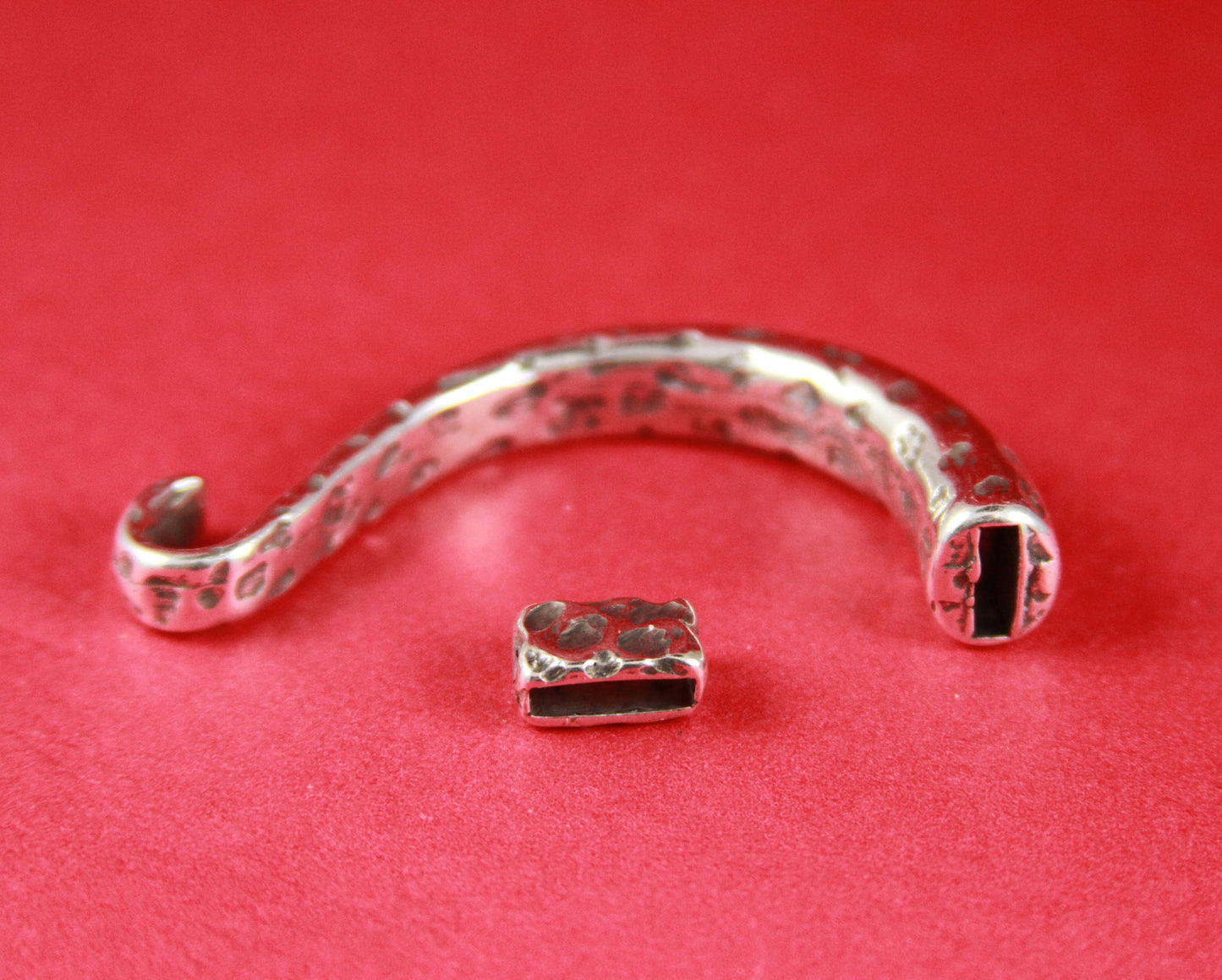 B0059>>MADE in EUROPE zamak half bracelet with slider, hammered half bracelet, zamak bracelet component (ABLZ87S) Qty1set