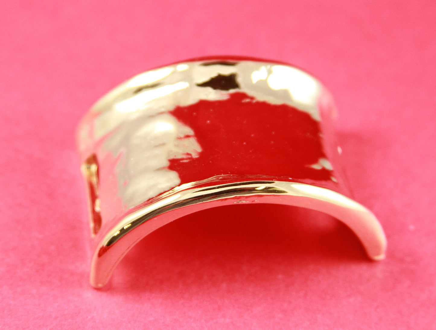 B0036>>MADE in EUROPE zamak half bracelet, large heavy duty bracelet connector, gold half cuff (ABLZ67G) Qty1