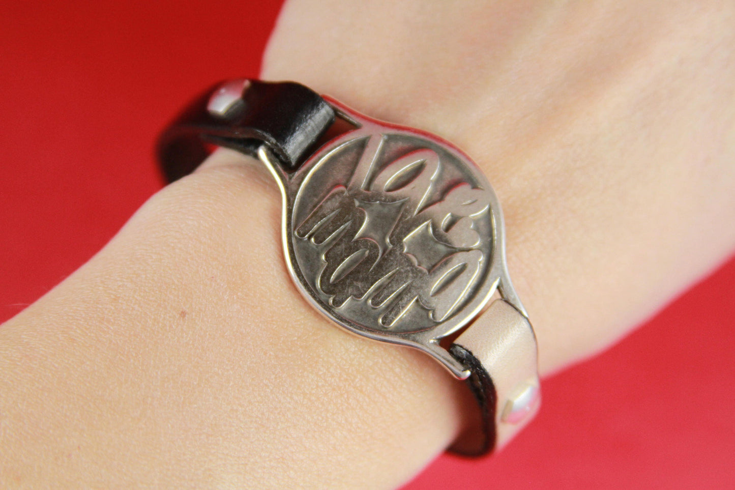 C0080>>MADE in EUROPE  zamak connector, 10mm cord Mama Love connector, flat 10mm leather cord connector (Ablz170) Qty1