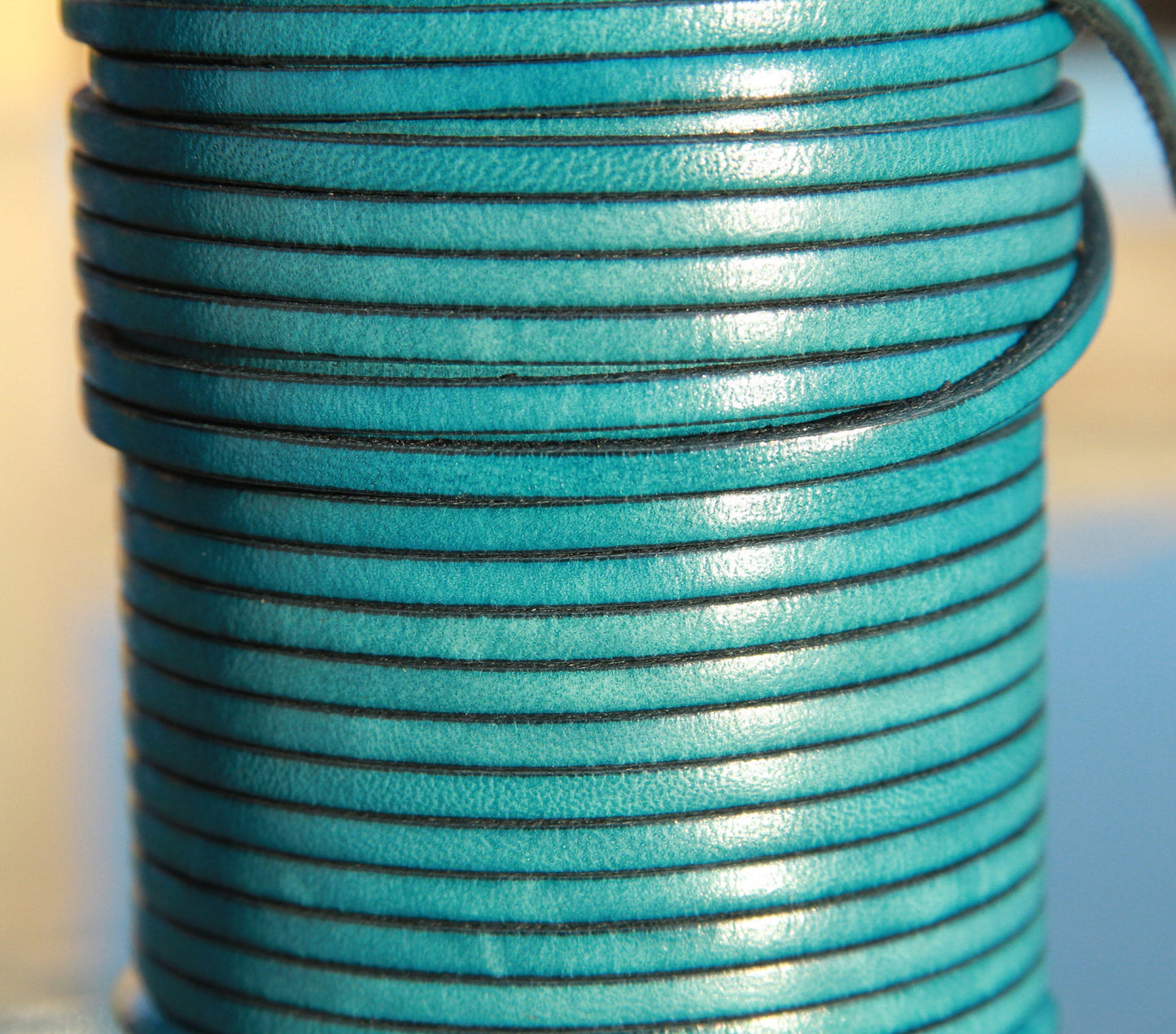 MADE in EUROPE 1 yard of 3mm teal flat leather cord, genuine flat leather cord, 3x2mm teal flat leather cord (AR100/03/19)