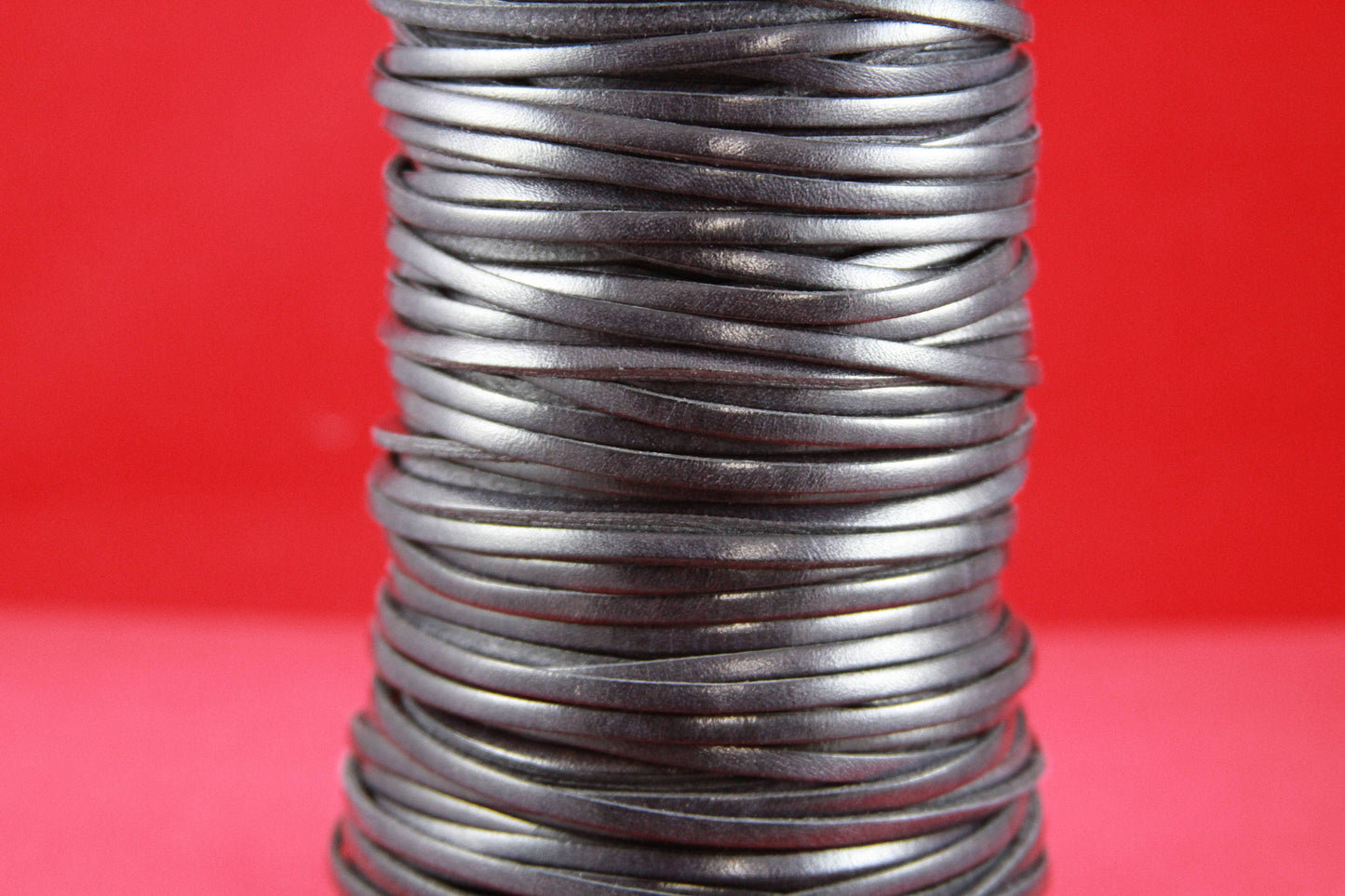 MADE in EUROPE 1 yard of 3mm flat gray leather cord, genuine flat leather cord, 3x2mm flat leather cord(MARF3GRIS)