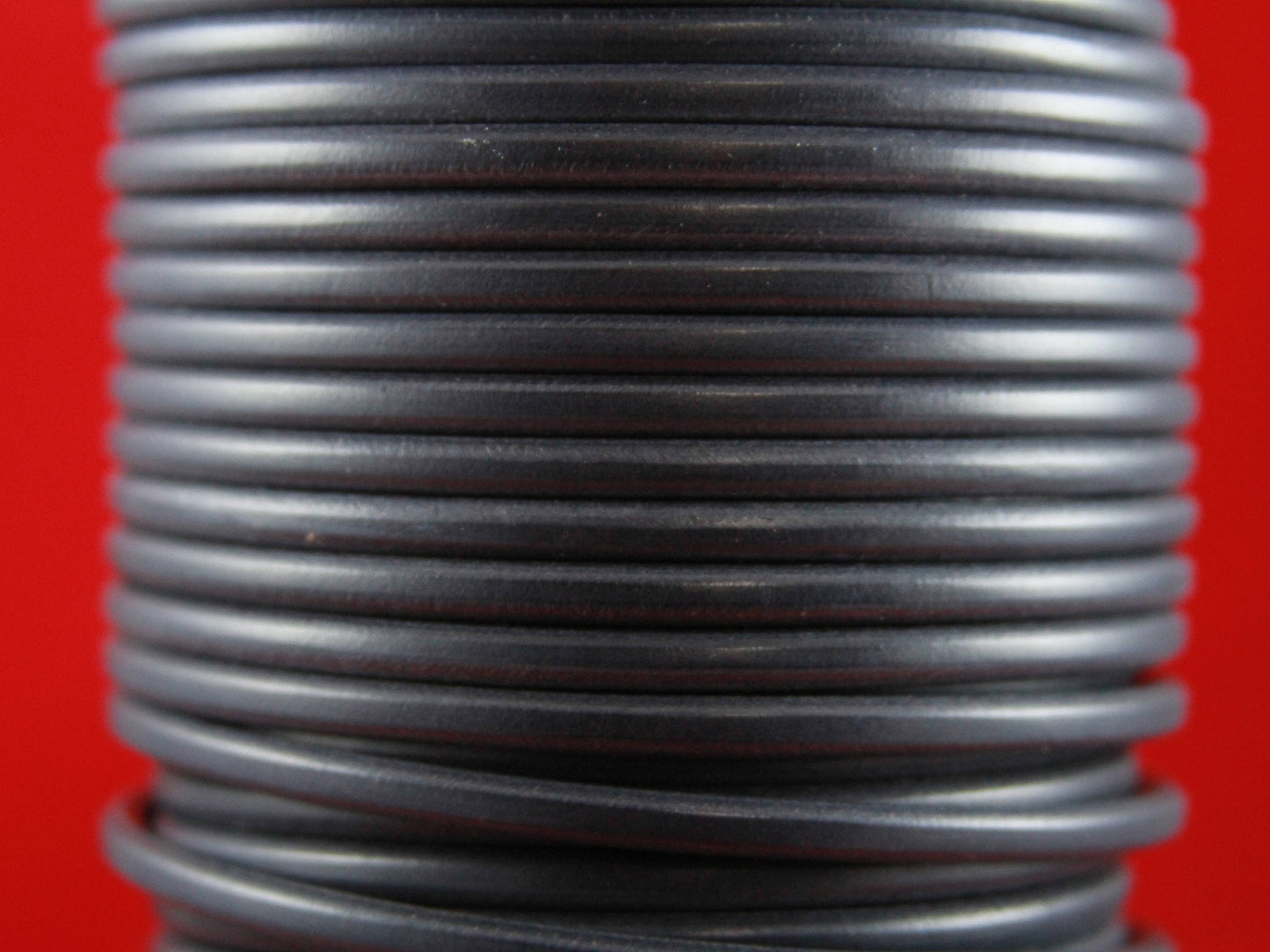 MADE in EUROPE 24" round leather cord, 5mm round genuine leather cord, 5mm gray round leather cord (MARR5GRIS)