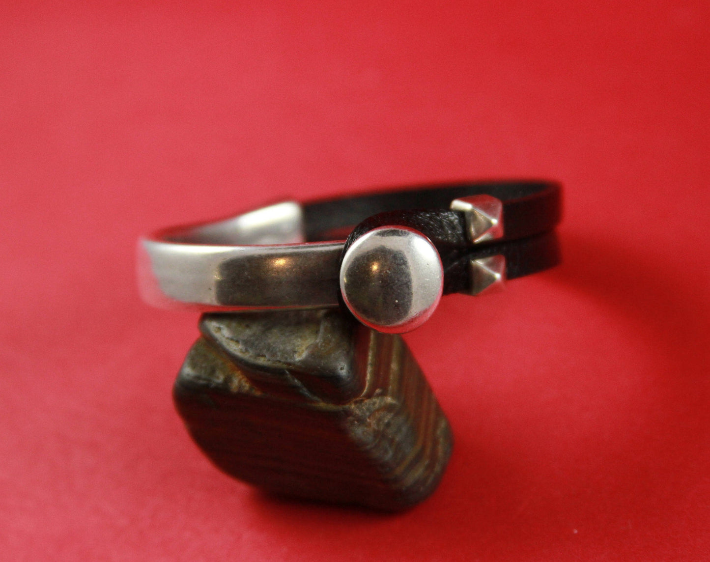 B0115>> MADE in EUROPE Zamak button half bracelet + slider, silver half bracelet, zamak half cuff, metal half bracelet Qty1