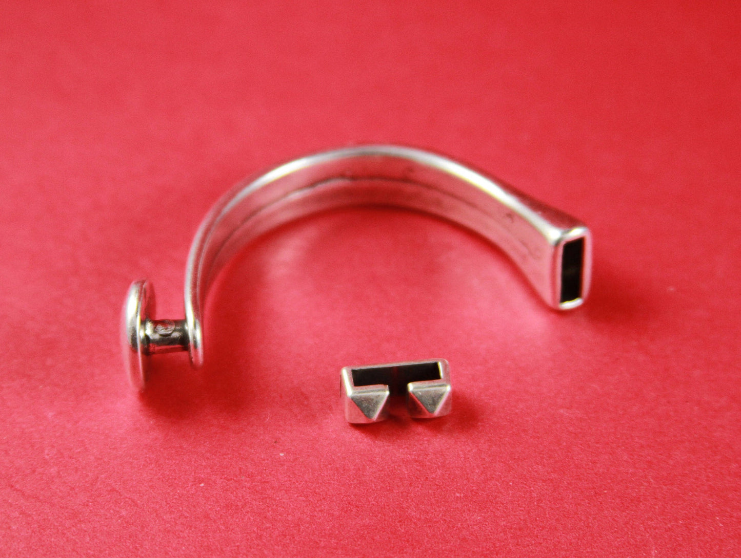 B0006>> MADE in EUROPE zamak button half bracelet+ finding, silver half bracelet, zamak half cuff, metal half bracelet (6722/25) Qty1