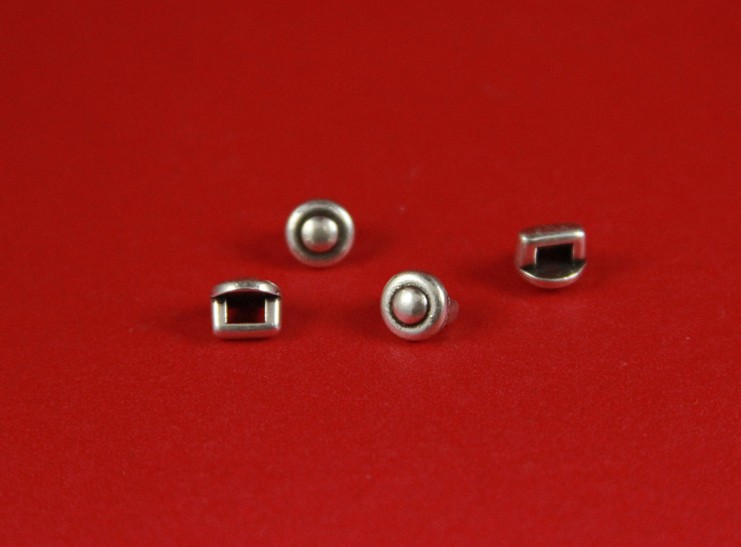 FS0483>>MADE IN EUROPE 4 zamak round sliders, flat 3mm cord sliders, 3mm flat cord sliders, silver round sliders Qty4