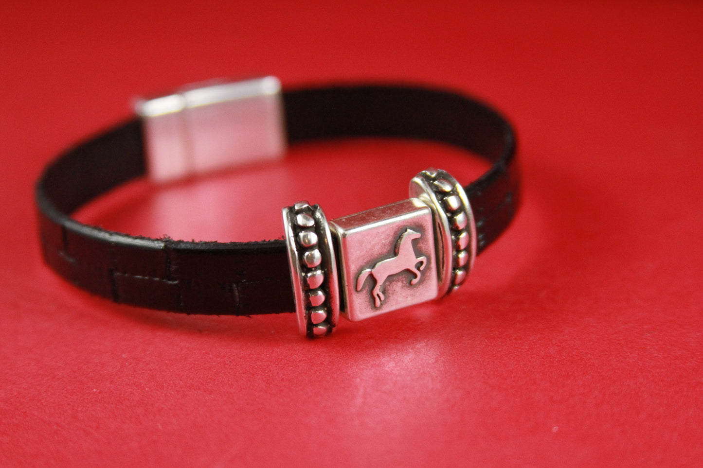 FS0295>>MADE in EUROPE 2 zamak horse sliders, horse slider, 10mm flat cord slider, 10mm flat cord horse slider qty2