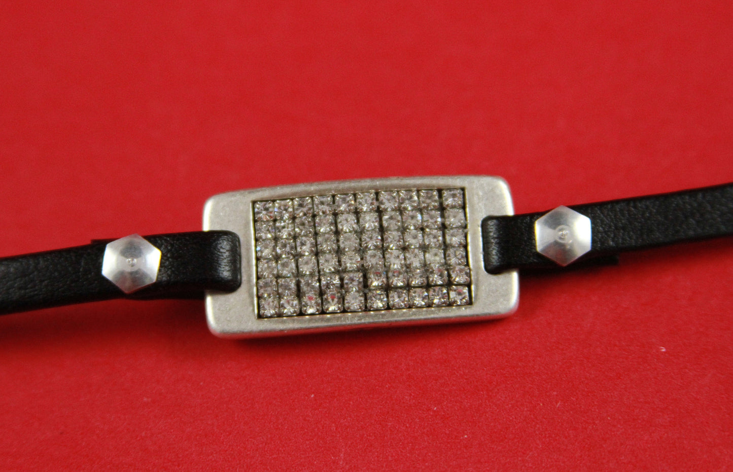 C0030>>MADE in EUROPE  flat cord zamak connector,  6mm cord Swarovski crystals connector, connector with Swarovski crystals  Qty1
