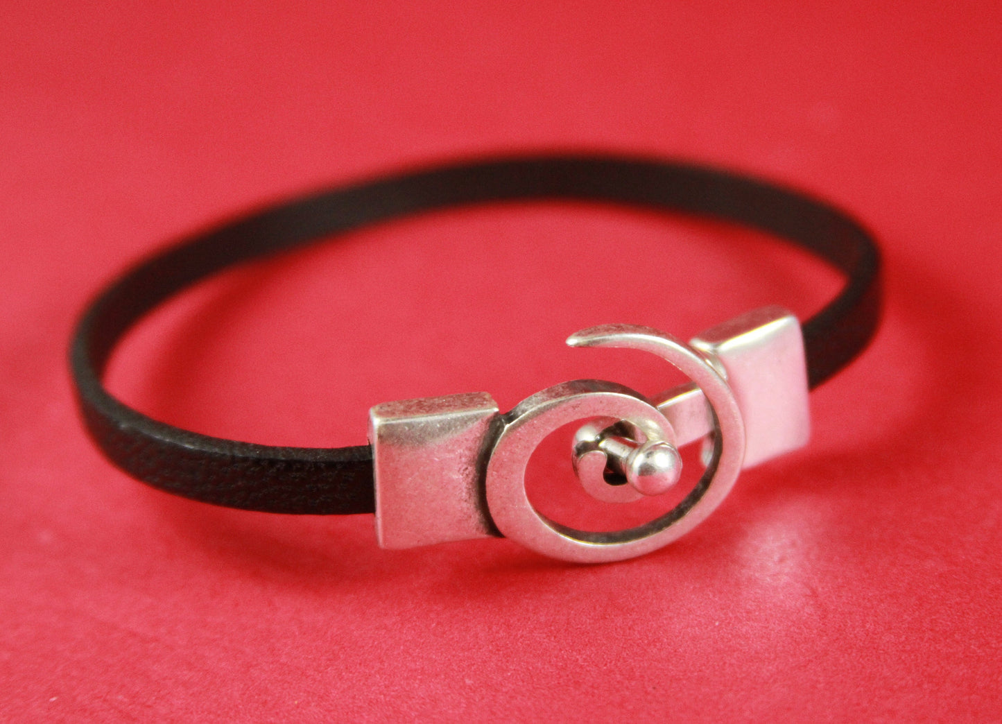 FC0026>> MADE in EUROPE 6mm flat toggle clasp, swirl toggle clasp, spiral toggle clasp, flat 6mm cord swirl toggle clasp (78801/06)