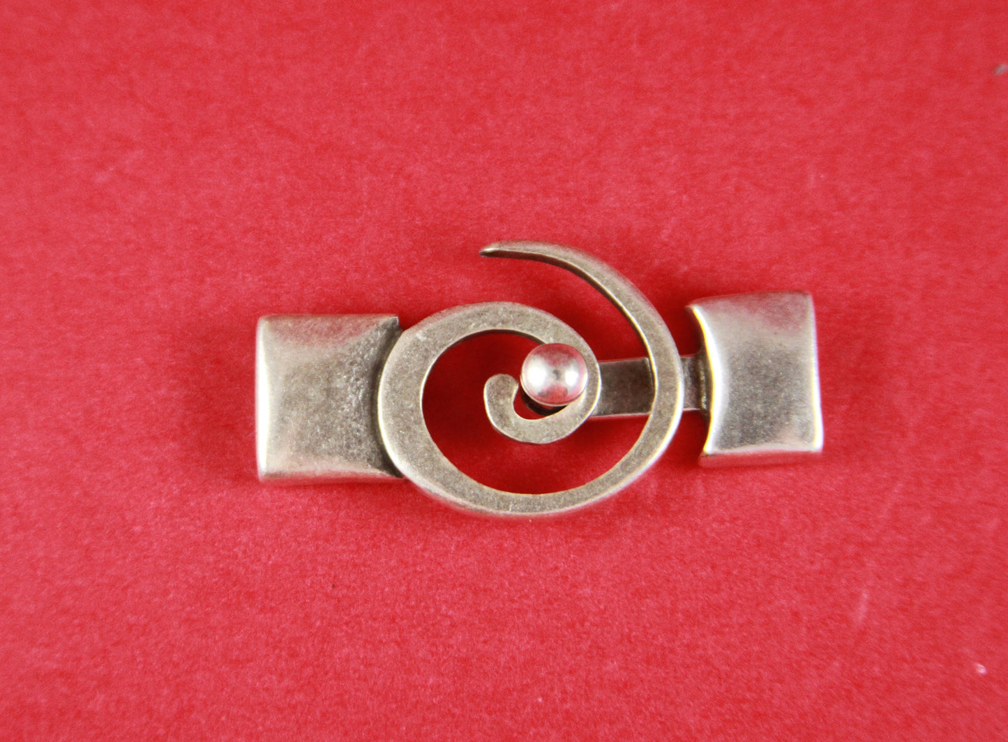 FC0026>> MADE in EUROPE 6mm flat toggle clasp, swirl toggle clasp, spiral toggle clasp, flat 6mm cord swirl toggle clasp (78801/06)
