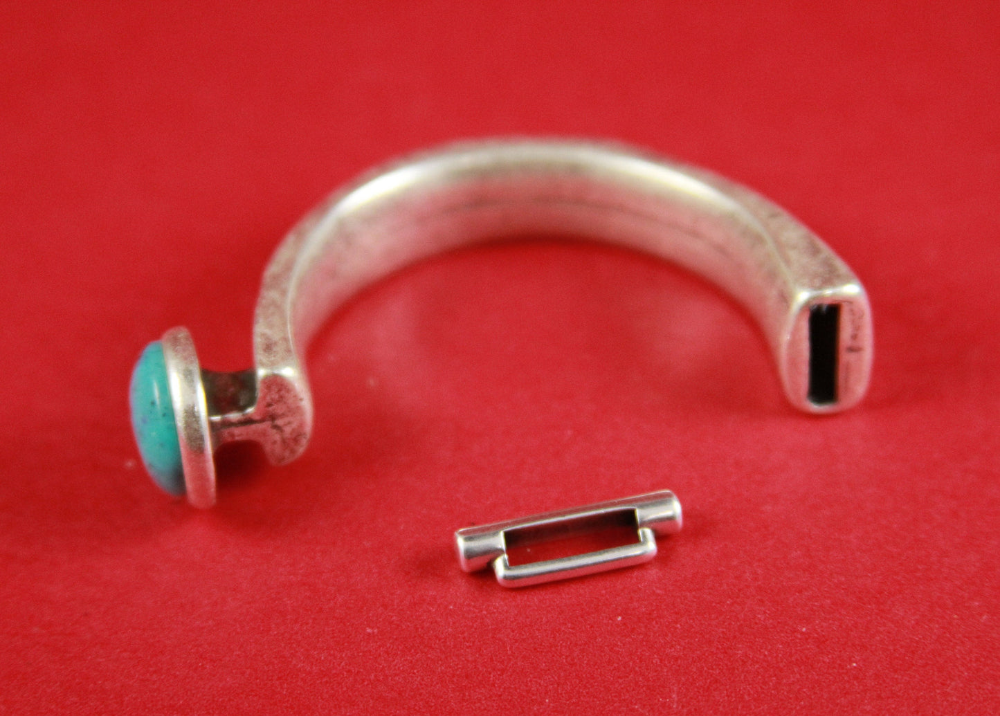 B0040>>MADE in EUROPE zamak turquoise button half bracelet +loop maker slider, zamak half bracelet (77831/02zp) Qty1