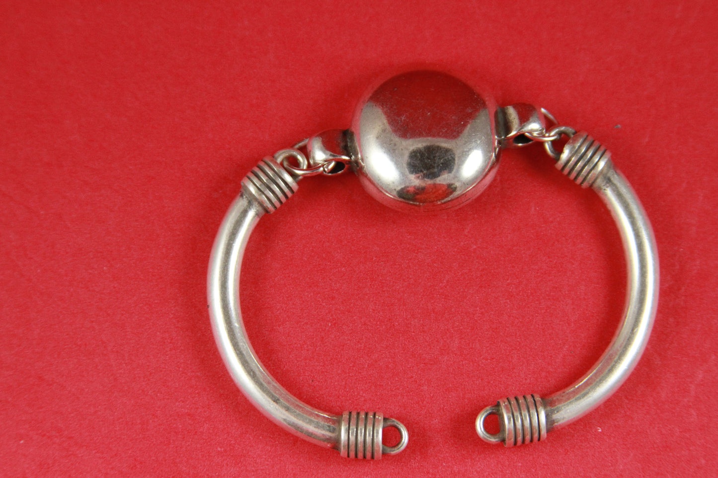 C0020>> MADE in EUROPE 2 zamak half bracelets, 2 silver connectors, zamak connectors qty2