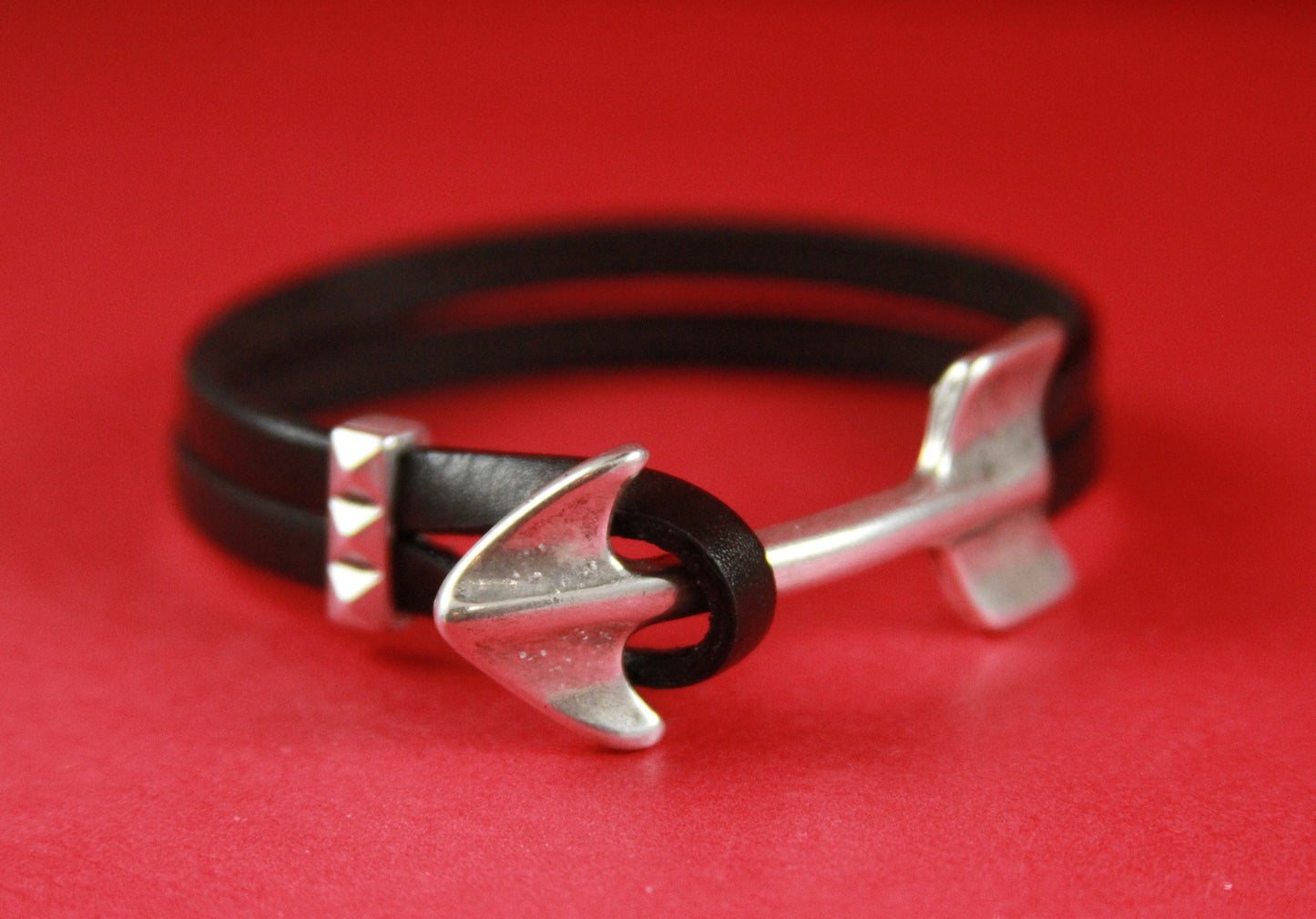 C0120>>MADE in EUROPE zamak arrow connector, 5mm cord connector, flat 5mm leather cord connector  Qty 1set