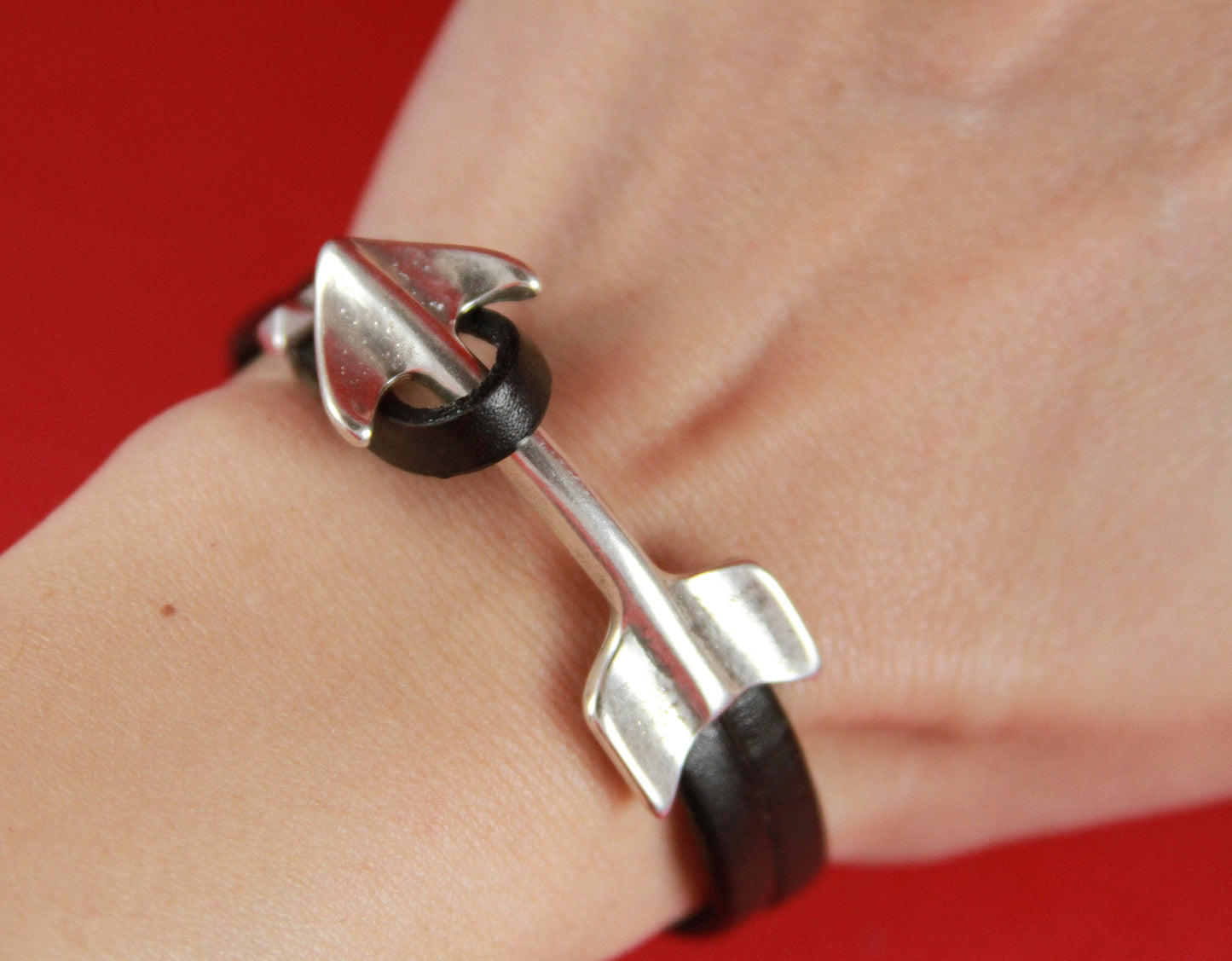 C0120>>MADE in EUROPE zamak arrow connector, 5mm cord connector, flat 5mm leather cord connector  Qty 1set