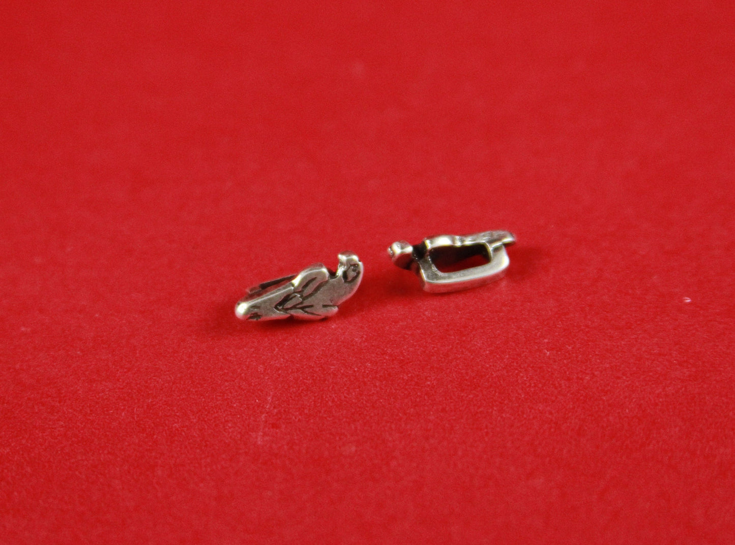 FS0270>>MADE in EUROPE 2 zamak parrot sliders, 5mm flat cord zamak parrot slider, bird slider for 5mm cord Qty2