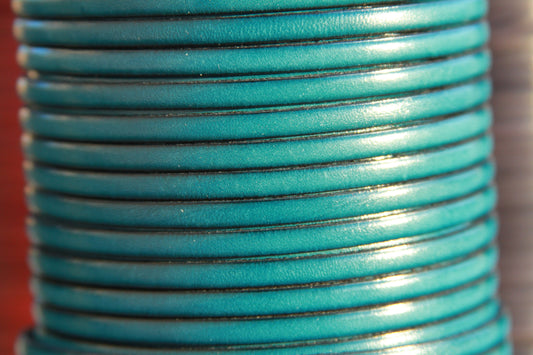 MADE in EUROPE 1 yard of 6mm turquoise flat leather cord, 6mm genuine leather cord, flat 6mm real leather cord (MARF6AZTUR)