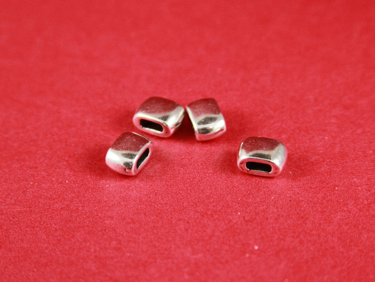 FS0298>>MADE IN EUROPE 4 zamak 4x2mm sliders, 2mm cord sliders, 2mm double round cord sliders, silver sliders(558005/04) Qty4