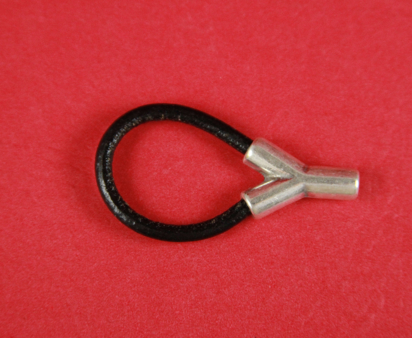 RS0068>>MADE in EUROPE 2 zamak loop makers, 3mm cord loop creator ends, 3mm round cord connector Qty2