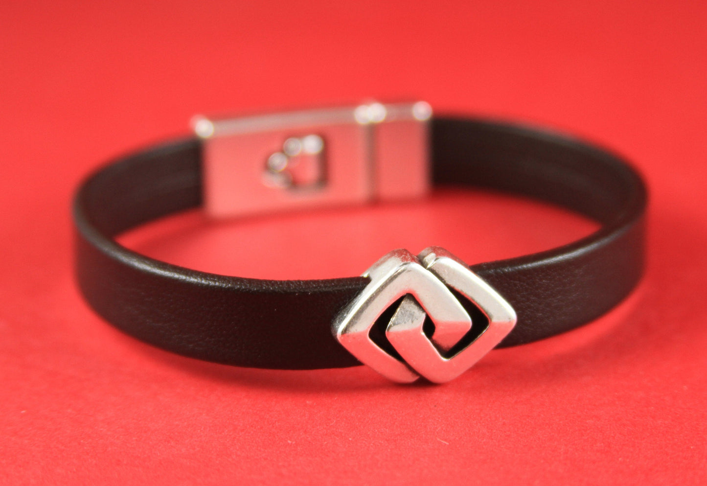 FS0002>>MADE IN EUROPE  2 zamak flat cord rhombus knot sliders, flat cord loop sliders, 10mm flat cord loop sliders Qty2