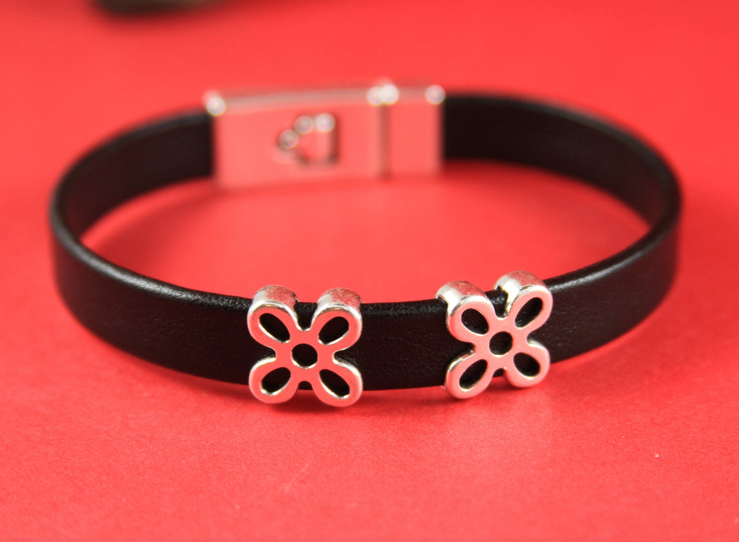 FS0015>>MADE IN EUROPE 2 zamak flower sliders for 10mm flat cord, 10mm flat cord slider, zamak flower slider for 10mm flat cord Qty2
