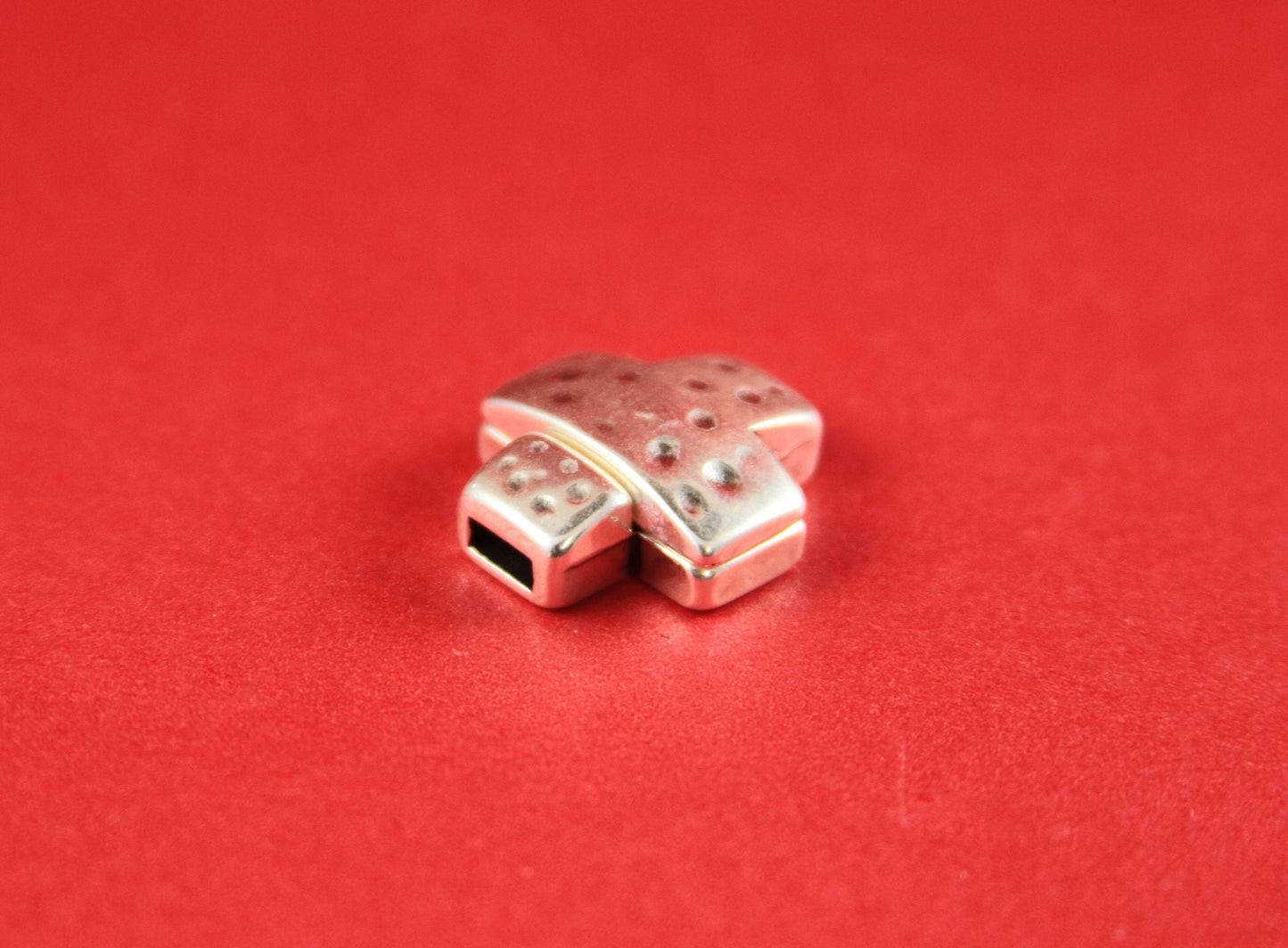 FC0115>>MADE in EUROPE zamak flat 5mm cord clasp, zamak cross clasp, zamak cross clasp, 5mm flat cord clasp Qty1