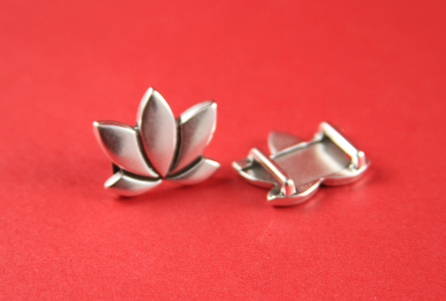 FS0074>>MADE IN EUROPE 2 zamak flower sliders 10mm flat cord, 10mm flat cord lotus slider, lotus slider for 10mm flat cord Qty2
