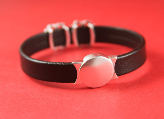 FC0052>>MADE IN EUROPE zamak clasp, flat leather cord clasp, 10mm round clasp, 10mm cord clasp Qty1