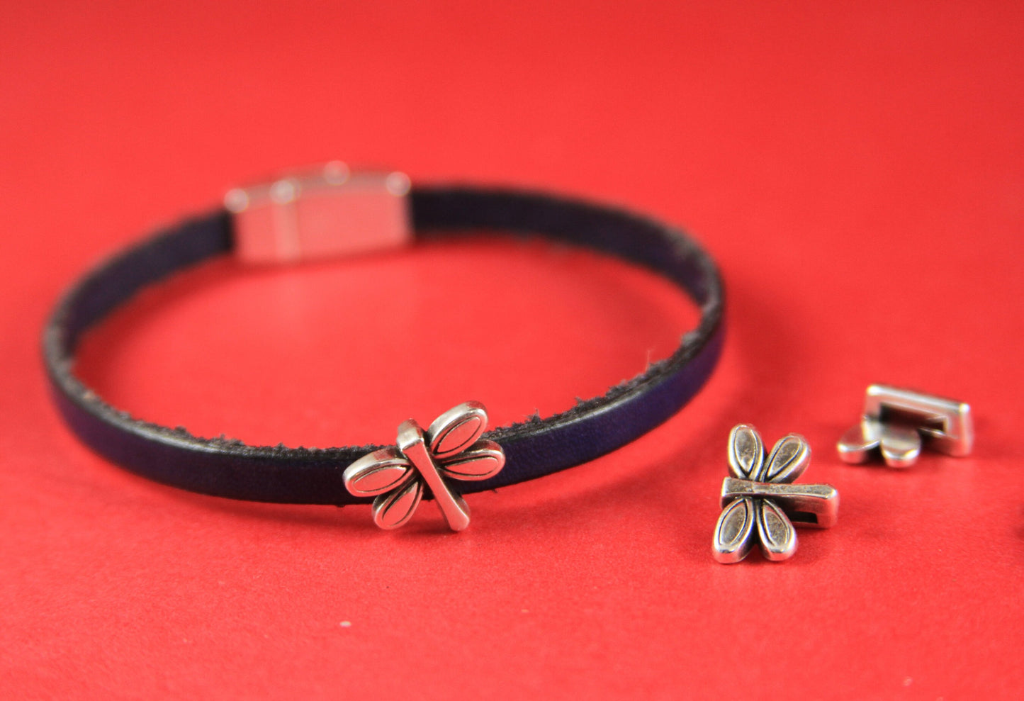 FS0004>> MADE in EUROPE 4 zamak dragonfly sliders for 5mm or 6mm cord, flat cord dragonfly slider, zamak sliders qty4