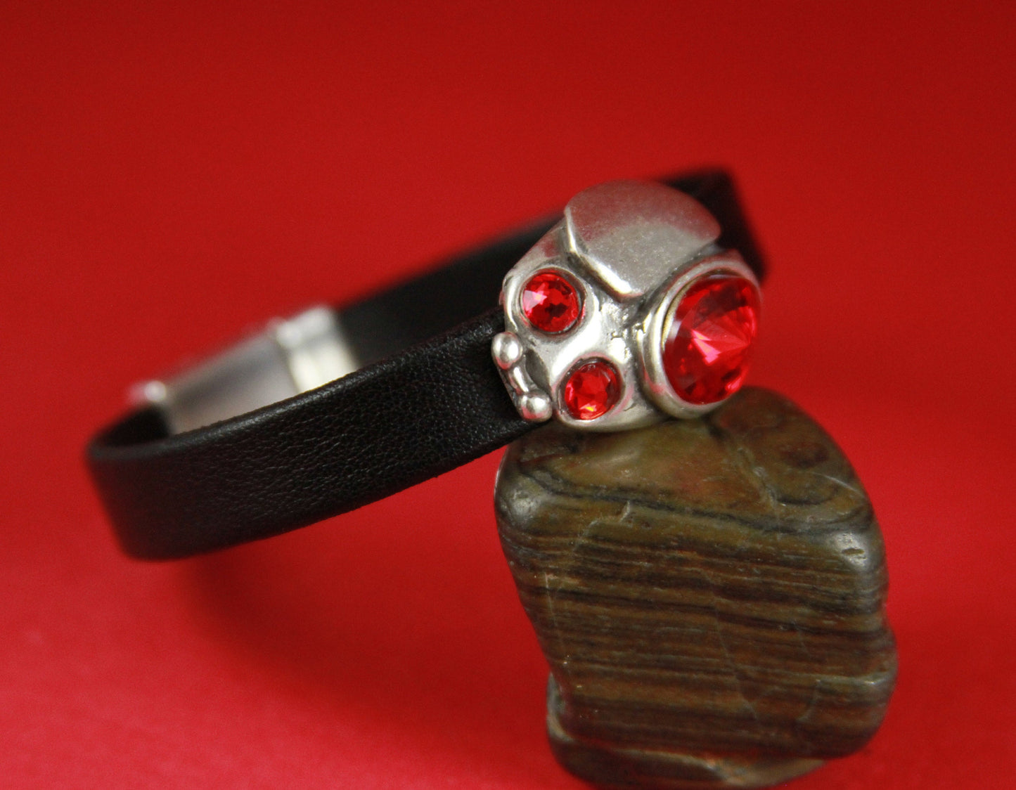 FS0278>>MADE in EUROPE zamak ladybug slider, Swarovski crystal ladybug slider for 10mm cord Qty1