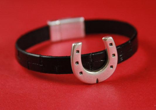 FS0266>>MADE in EUROPE zamak horseshoe slider, zamak large horseshoe slider, 10mm flat cord horse shoe slider qty1