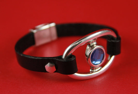 C0025>> MADE in EUROPE zamak connector with Swarovski crystal, Swarovski crystal connector, 10mm cord connector (5646) Qty1
